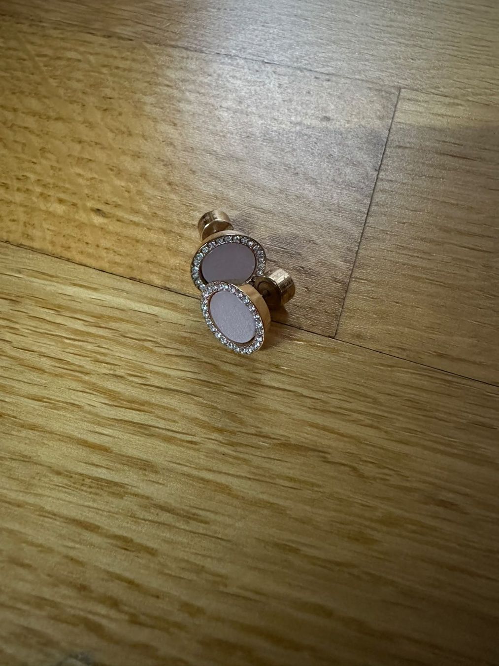 Boucles d'oreille: Michael Kors Ohrringe – D'occasion à Emmenbrücke par emmere
