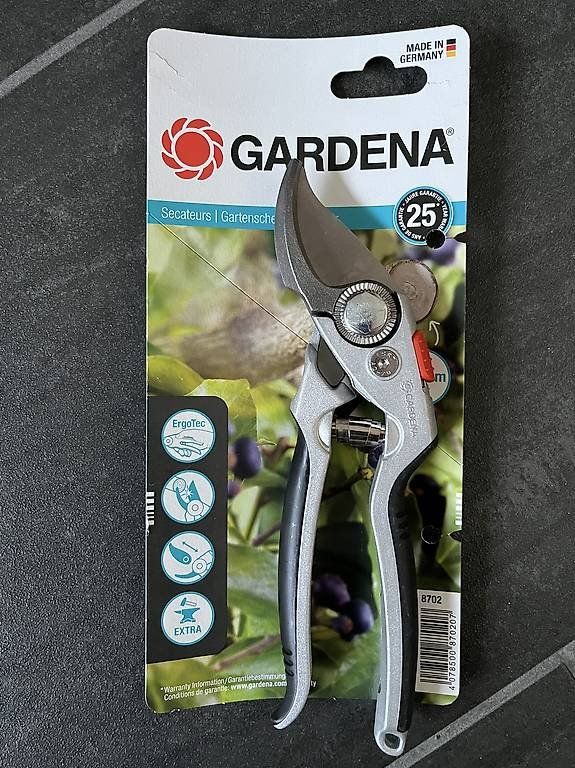 Gardena Alle Werkzeuge: Neu - Gardena Premium Gartenschere BP 50 – Neu und originalverpackt aus Matzendorf von CHFBN