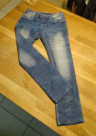 tolle Jeans-Hose von chapter young, Gr. 164