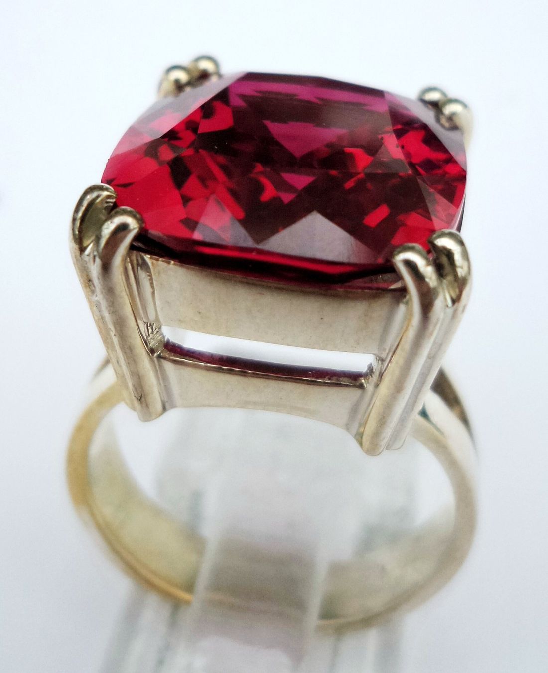 Anelli: Ring Silber mit grossem roten Topas Grösse 54 – Nuovo (secondo la descrizione) da Zürich venduto da benedikt12 8