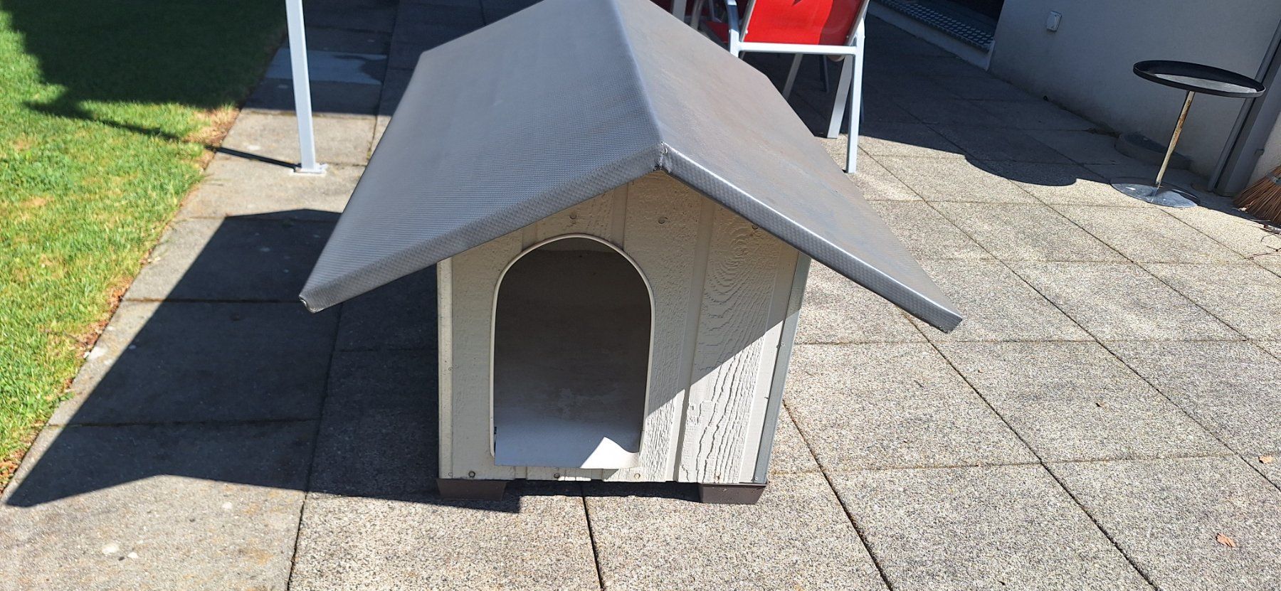 Niches, paniers: Hundshütte – D'occasion à Plaffeien par Fredybaer2019