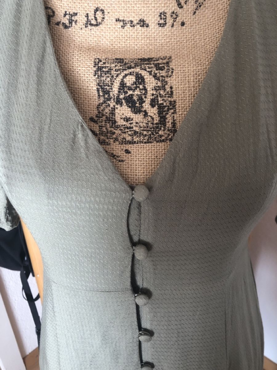 Kleider: Robe verte kaki à boutons - Taille S/M – Neu (gemäss Beschreibung) aus Biel/Bienne von Lianumi 1