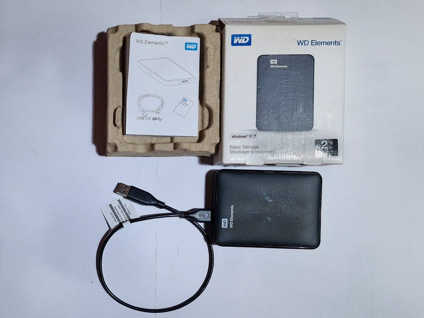 Western Digital Harddisks: Western Digital Elements Portable 2TB External 2.5" USB 3.0, – Gebraucht aus Hitzkirch von Trebehi