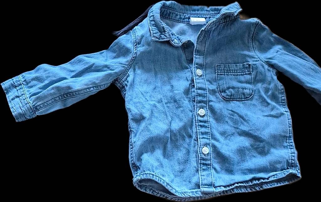 Chemises, Tops & T-shirts: Jeans Hemd Gr.68 – D'occasion à Unterentfelden par jkl_59w2