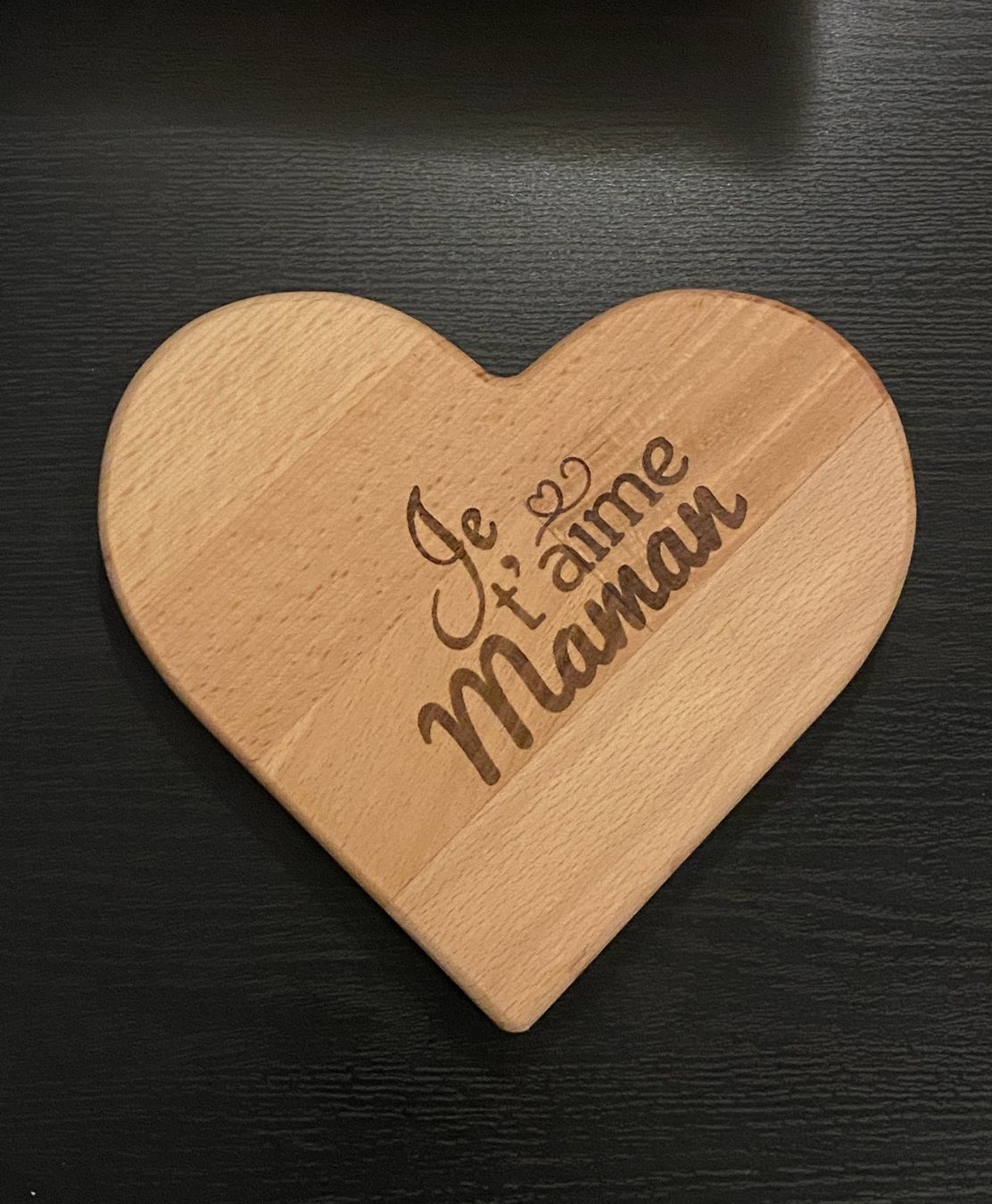 Wände & Decken: Plateau en bois en forme de coeur – Neu und originalverpackt aus Genève von DesignGVA