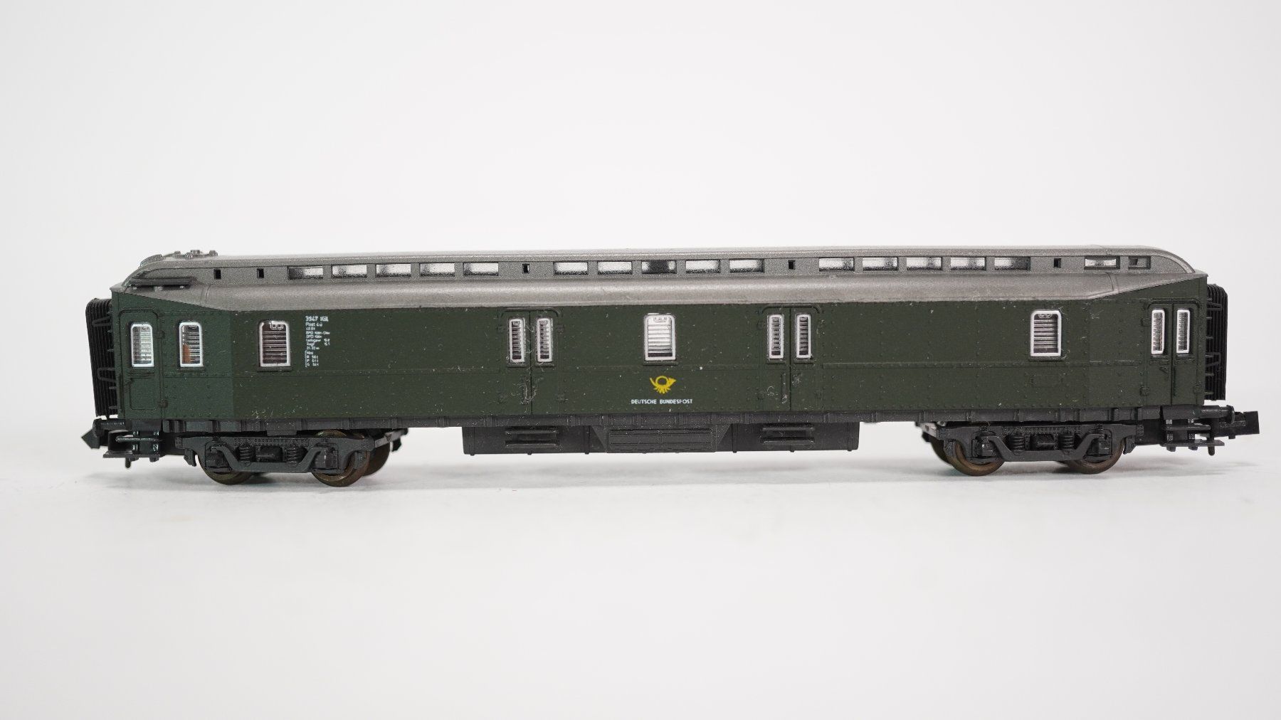 Roco Modellini di ferrovie: e37 Spur N Roco DB Deutsche Post Postwagen – Usato da Thun venduto da evinka_gmbh 3
