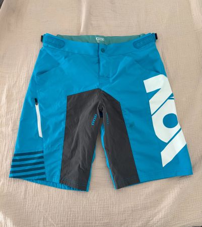 ION Bikehose / Velohose Size 34 / L