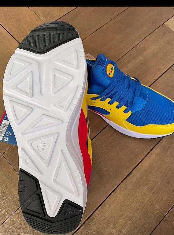 Herrenschuhe: Lidl-Sneake Grösse 44 & 43 – Gebraucht aus Zürich von bro_8f2k 1