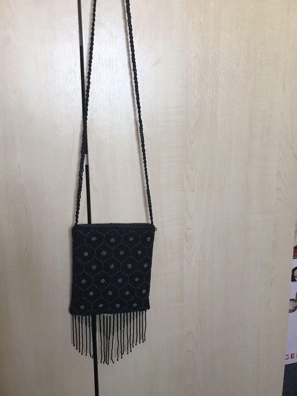 Taschen für Damen: Abendtasche schwarz – Gebraucht aus arbon von dakin 1