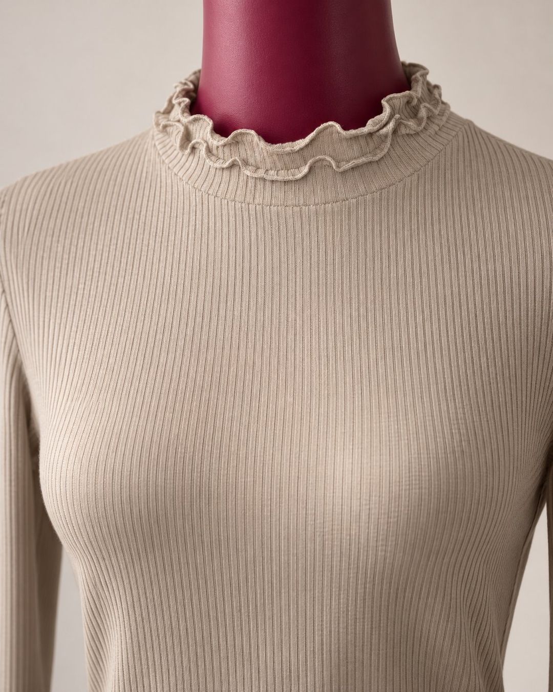 Maglioni & Felpe: Langarmshirt – Usato da Niederuzwil venduto da Lisascloset 2