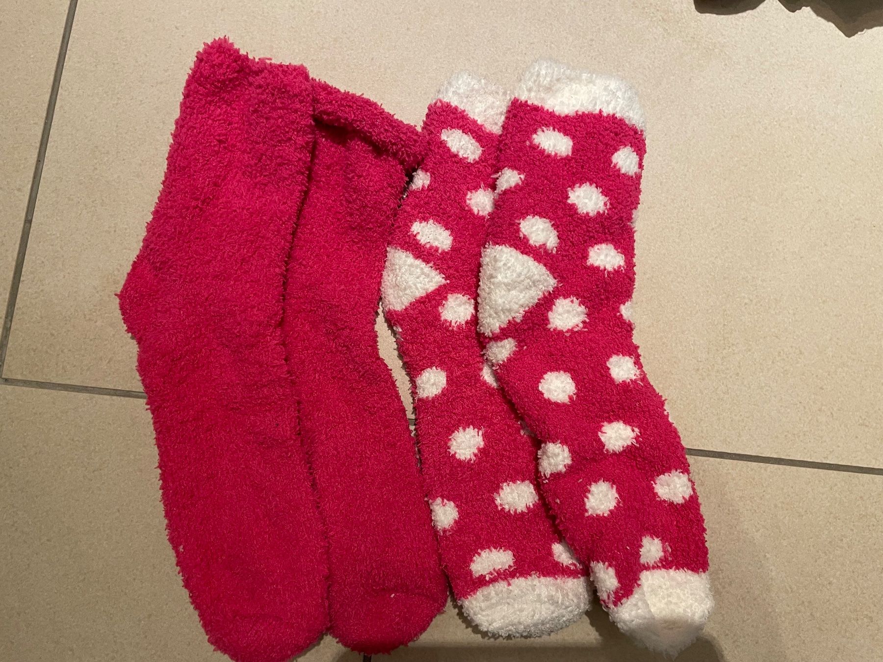 Calze: 2 Paar Kuschelsocken – Usato da Solothurn venduto da sil_g6ph
