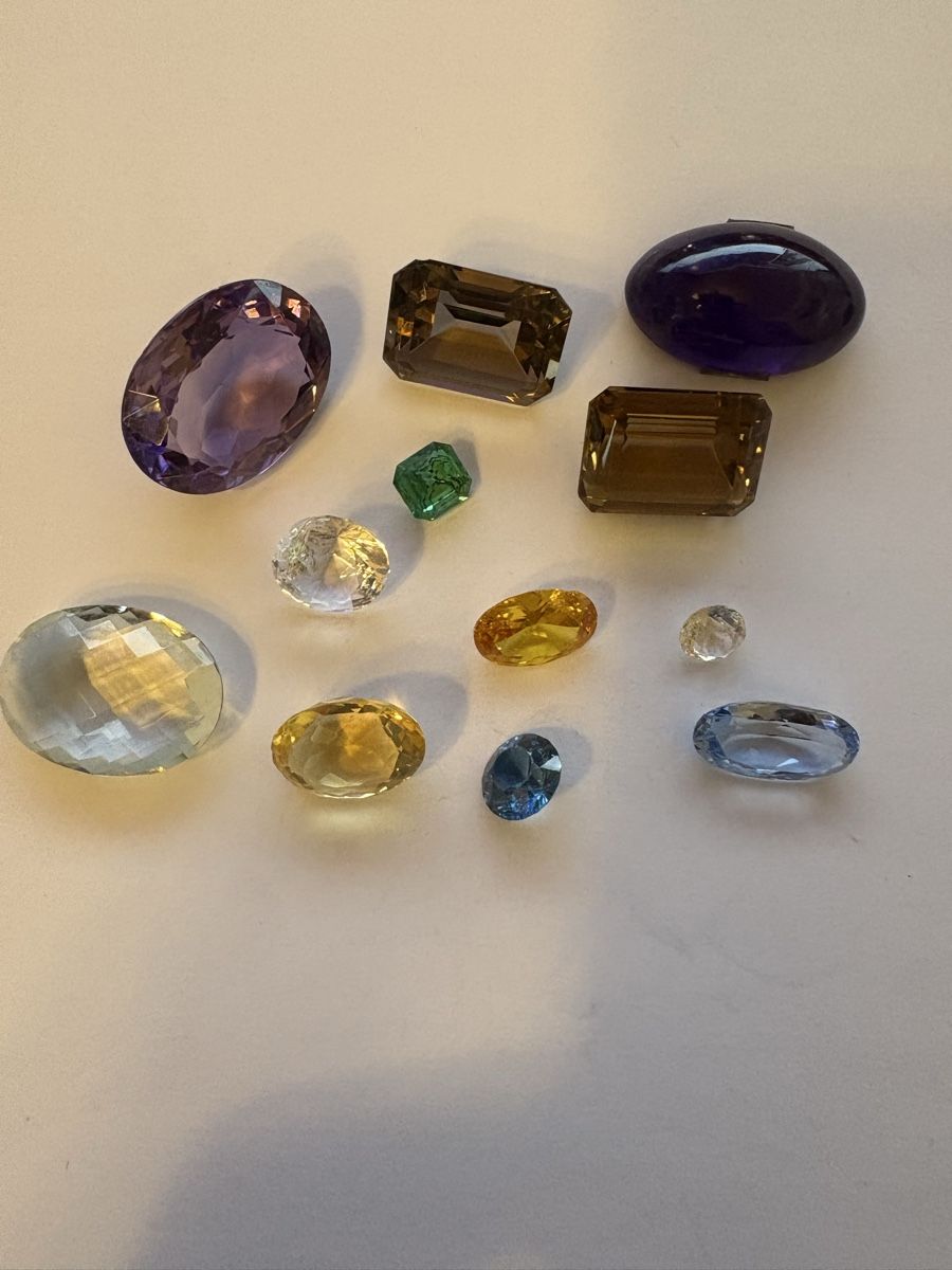 Pietre preziose: Edelsteine von Schmuck  – Usato da Murten venduto da Tzaugg