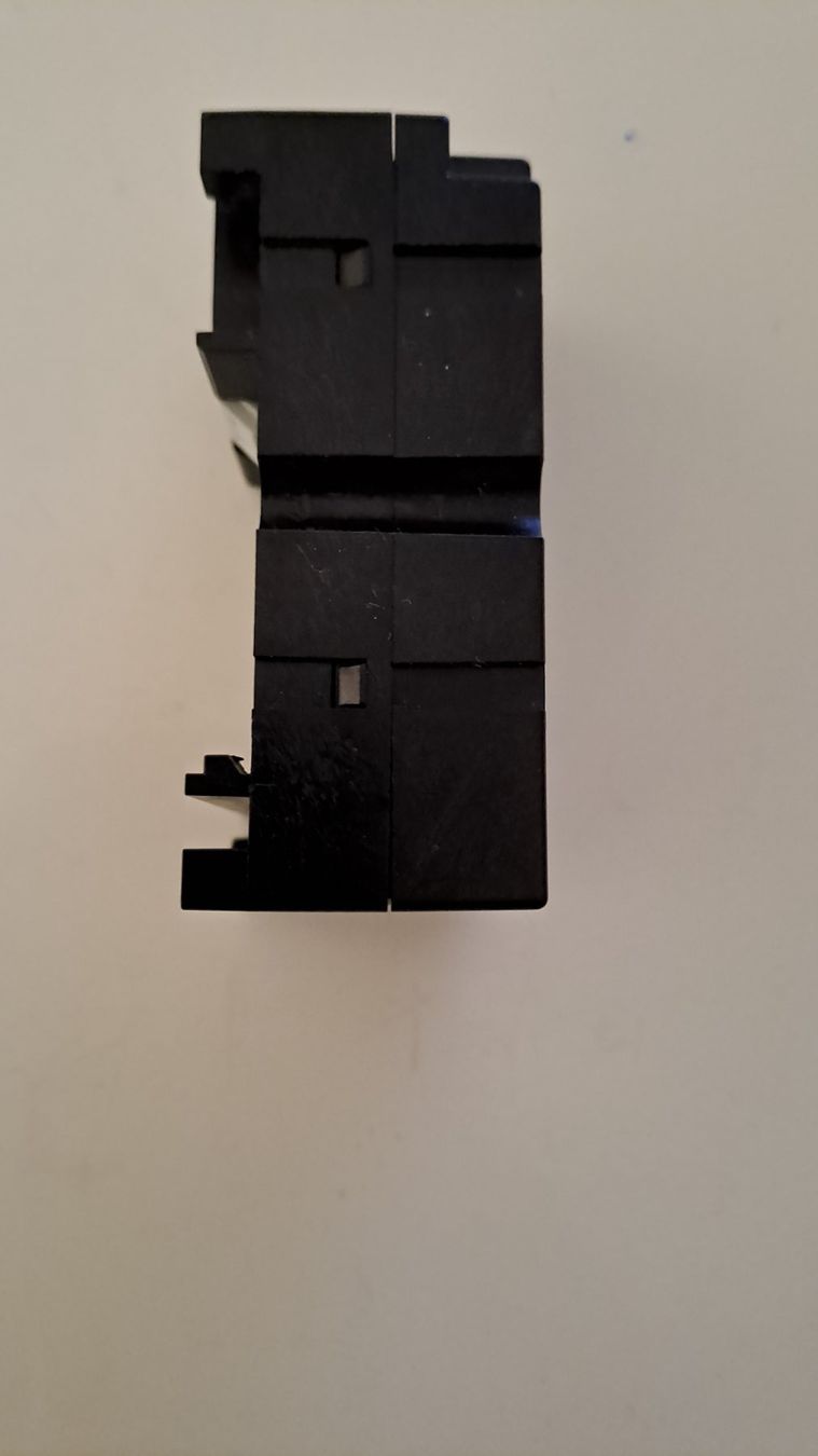 Feller Interruttori: Feller Universaldimmer zeptrion IR-Modulgerät – Usato da Grüsch venduto da Mani2002 2