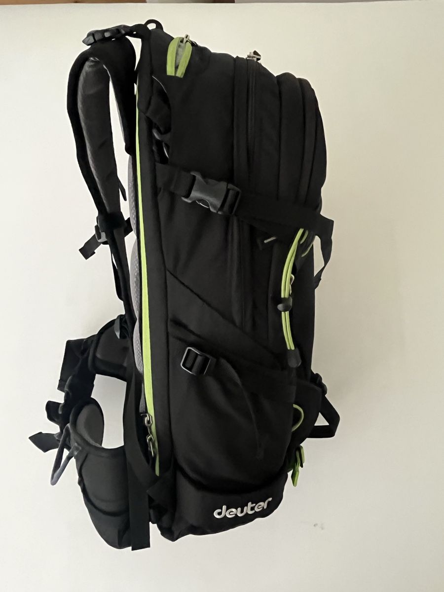 Deuter Rucksäcke: Vielseitig einsetzbarer Rucksack – Gebraucht aus St. Gallen von Haros 1