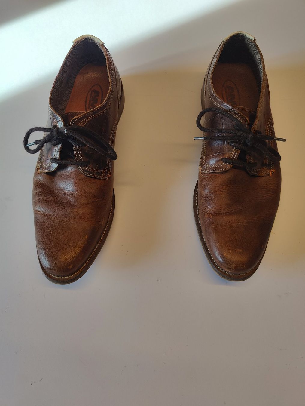 Scarpe da uomo: Leder Schuhe Gr 31 – Usato da Bern venduto da Eifel02