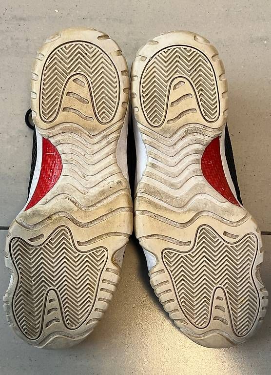 Jordan Scarpe da uomo: Jordan pointure 45 en bon état – Usato da Lausanne venduto da monaliza1998 1