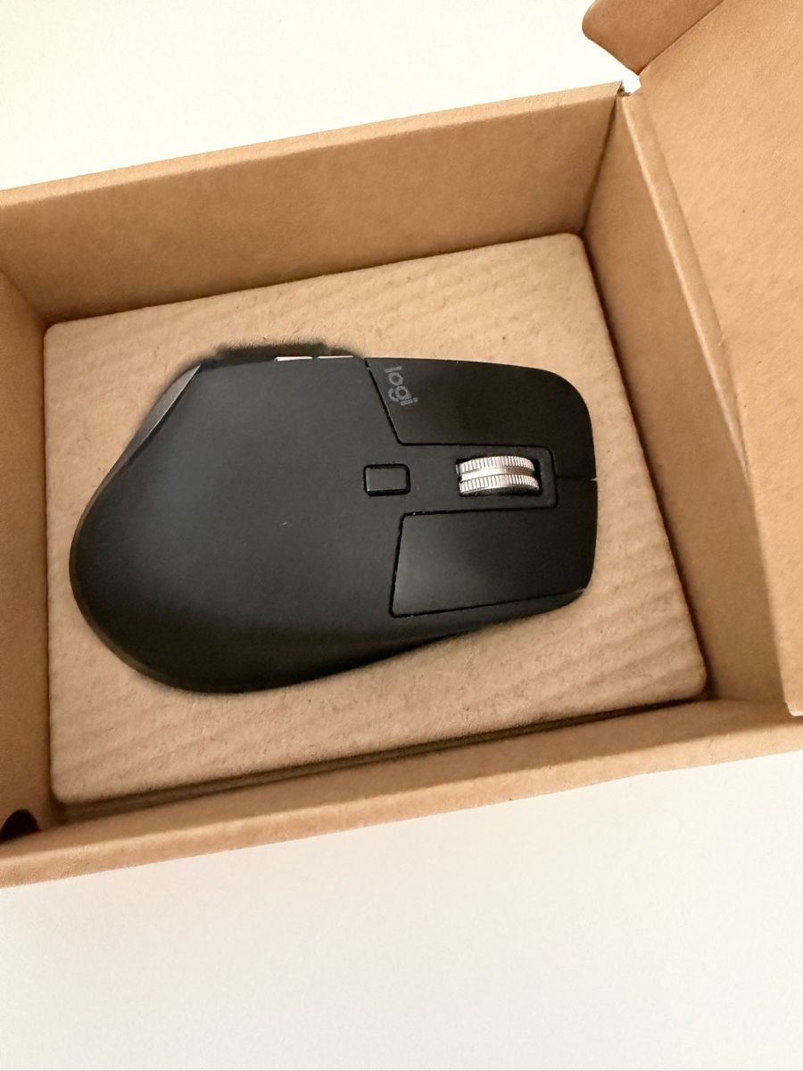 Logitech Mouse: Logitech MX Master 3S for Mac Wireless Mouse – Usato da Ittigen venduto da jimmy_ 3