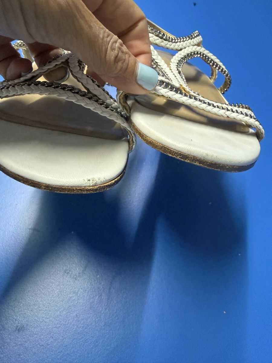 Stuart Weitzman Scarpe da donna: Stuart Weitzman White Leather Sandals – Usato da Herrliberg venduto da Tubalp 4