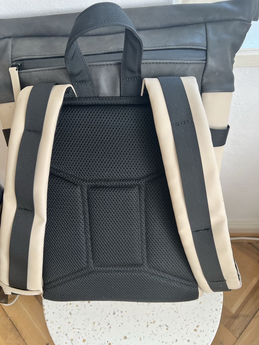 Kapten & Son Zaini: Kapten & Son Rucksack schwarz-beige – Usato da Rüti ZH venduto da GaWae 2