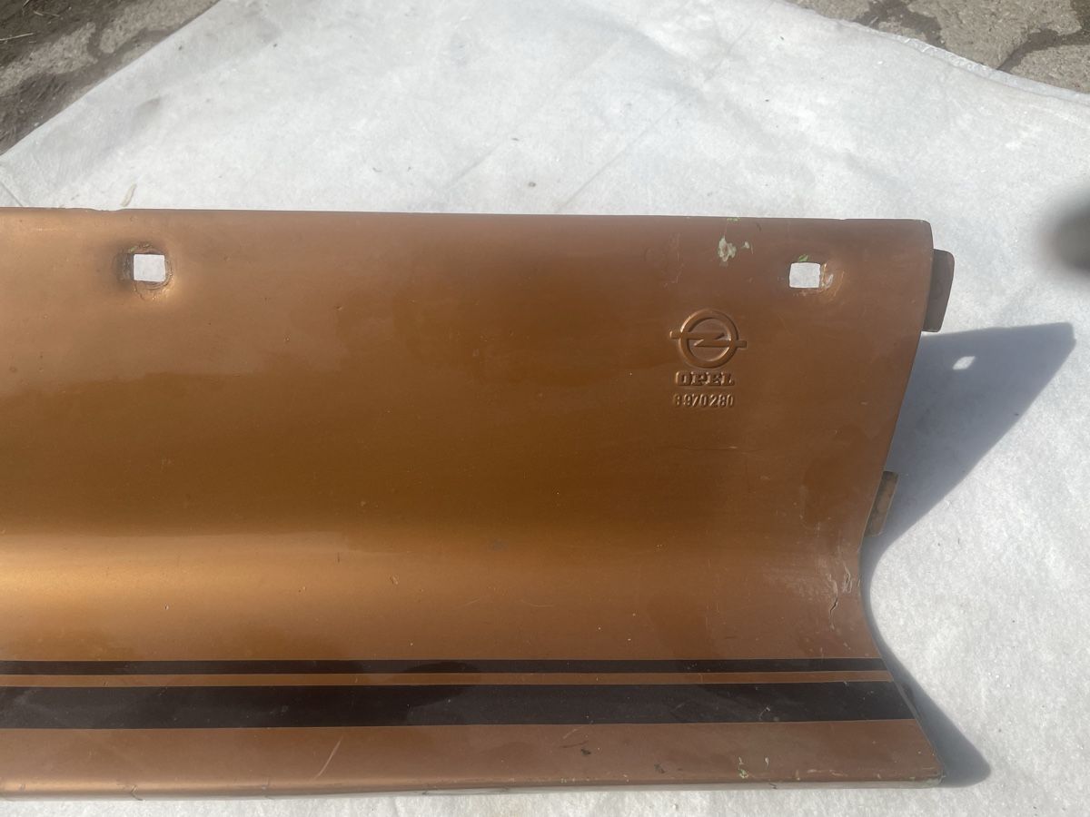 Opel Tutti pezzi di ricambio auto: Opel Manta A Frontspoiler – Usato da St. Antoni venduto da Bre64 3