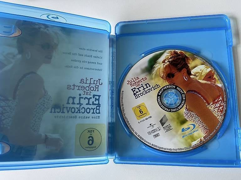 Tutti i DVDs: Erin Brockovich [Blu-ray] – Usato da Zürich venduto da audn 2