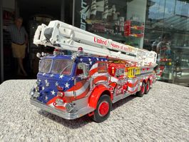 🇺RARISSIMO 1:32 Franklin USA Stars and stripes Firefighter