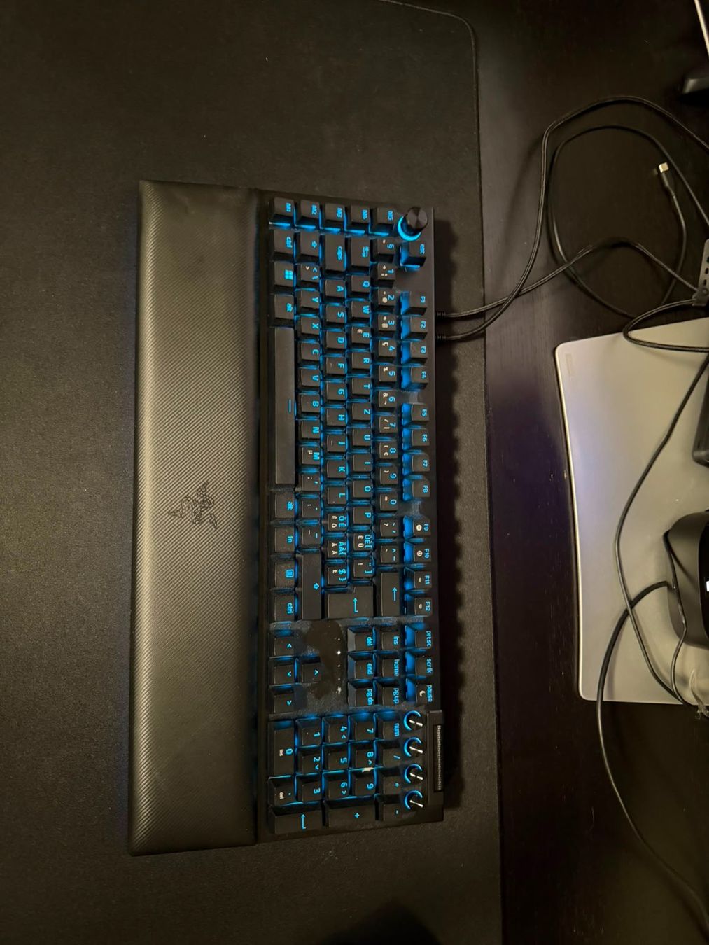 Razer Tastiere: Razer BlackWidow V4 Pro – Usato da Muri AG venduto da Cane7 1