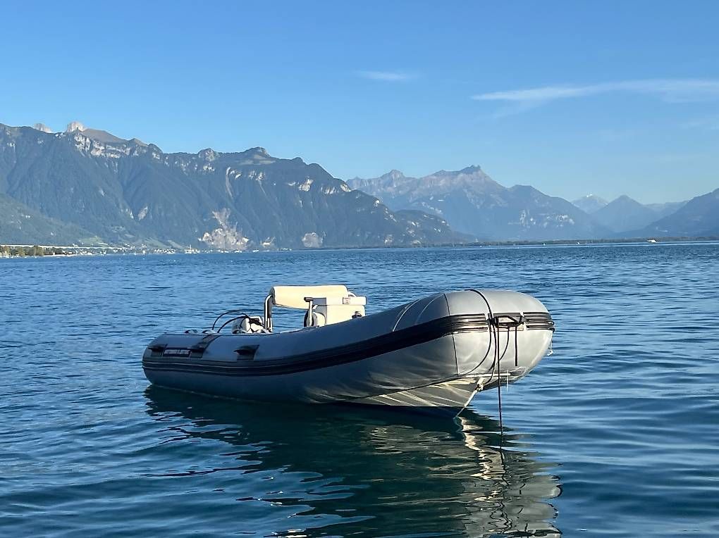 Barche: Motomar Floating 140 - Bateau Semi-Rigide 8cv – Usato da Blonay venduto da wes_k5ry