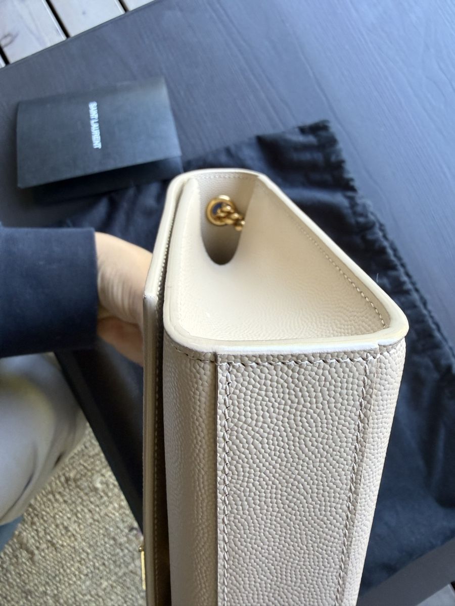 Saint Laurent Borse da donna: Saint Laurent Kate medium beige – Nuovo (secondo la descrizione) da Zürich venduto da CVMK 4