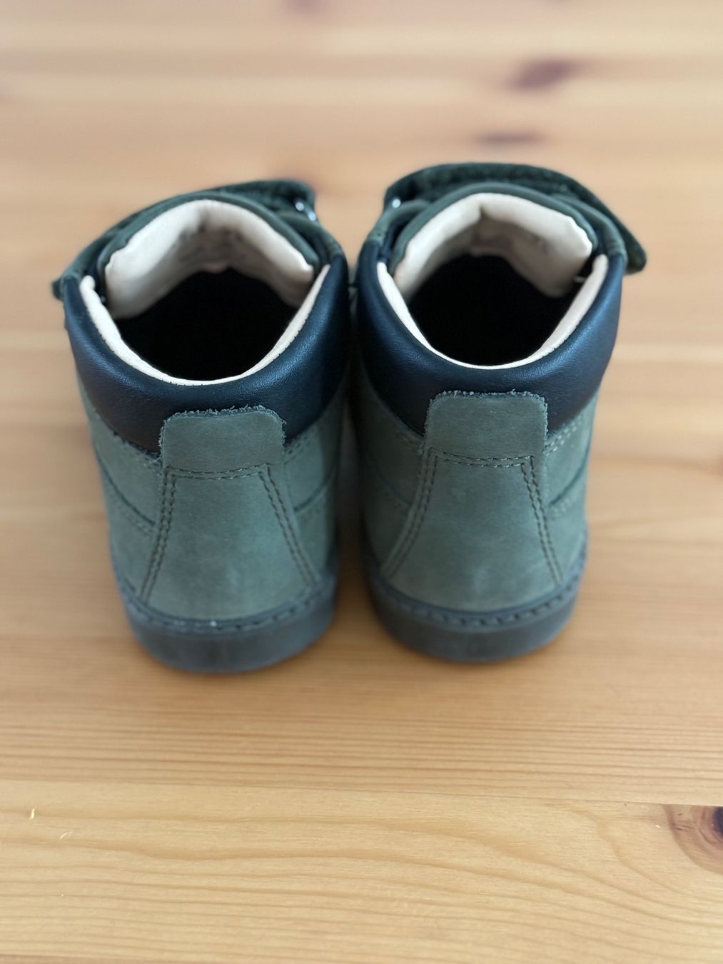 Geox Scarpe per ragazzi: GEOX HYNDE Waterproof Leder Stiefelette Gr 25 – Nuovo (secondo la descrizione) da Richterswil venduto da Eunoia85 3