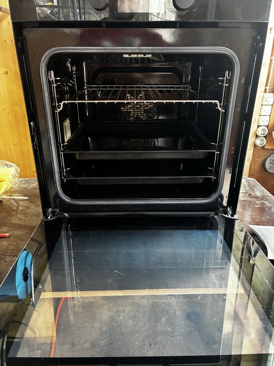 V-Zug Forni: Backofen V Zug Combair V60076C – Usato da Sulz AG venduto da eisi1989 1