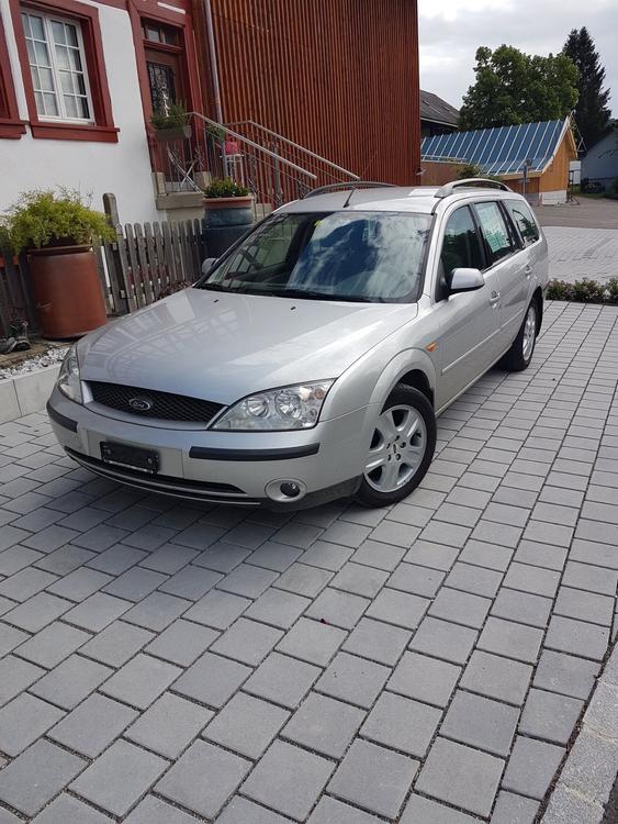 Ford Mondeo 2.0i Ghia, Kombi