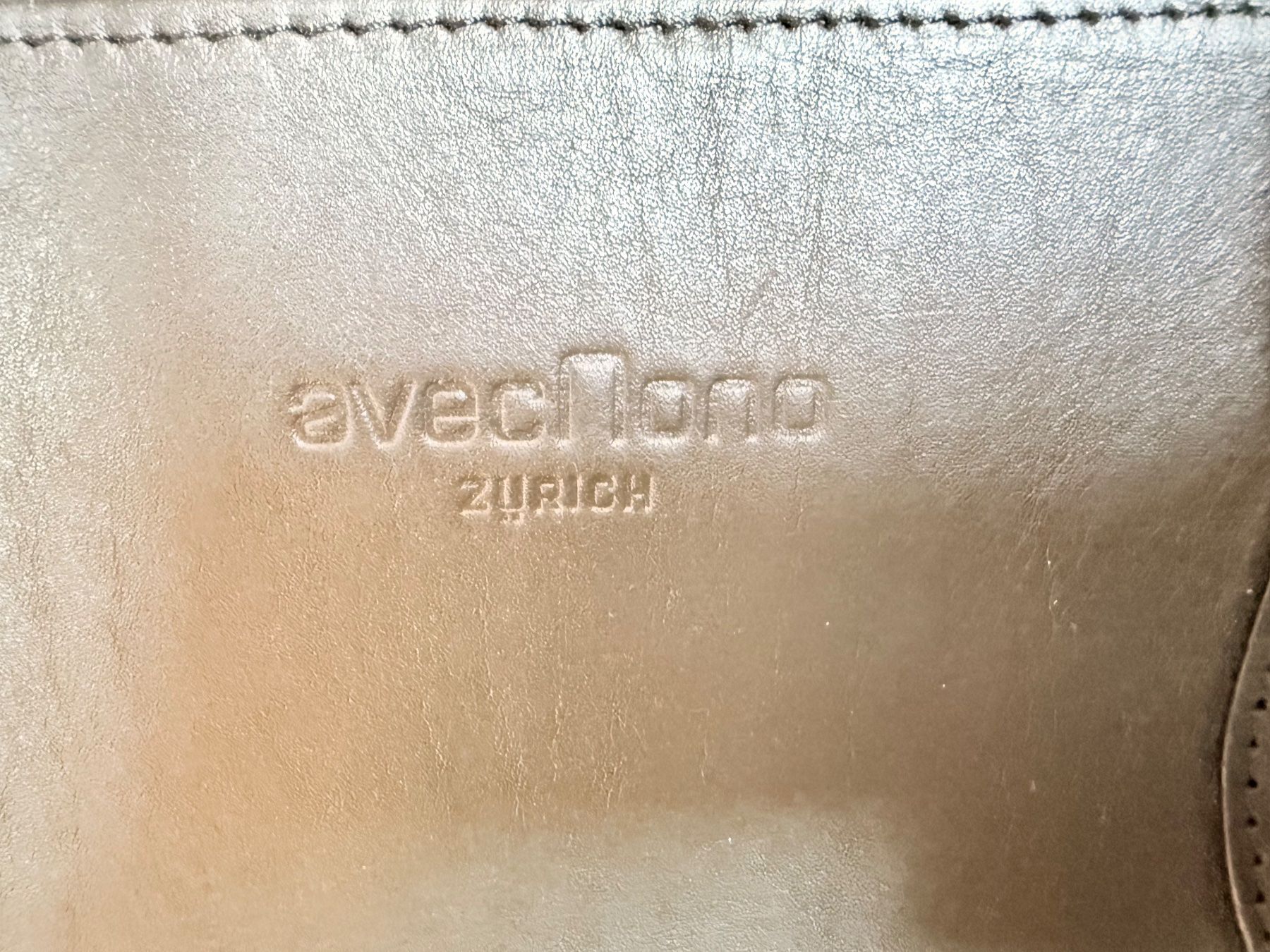 Borse da donna: Tasche von AVECNONO Zürich – Nuovo e nell'imballaggio originale da Frauenfeld venduto da Scleo 6