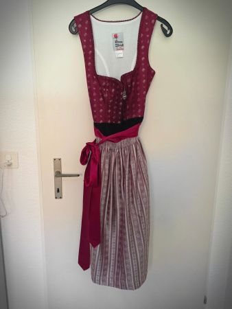 Dirndl Rose, Grösse 38 inkl. Bluse neu