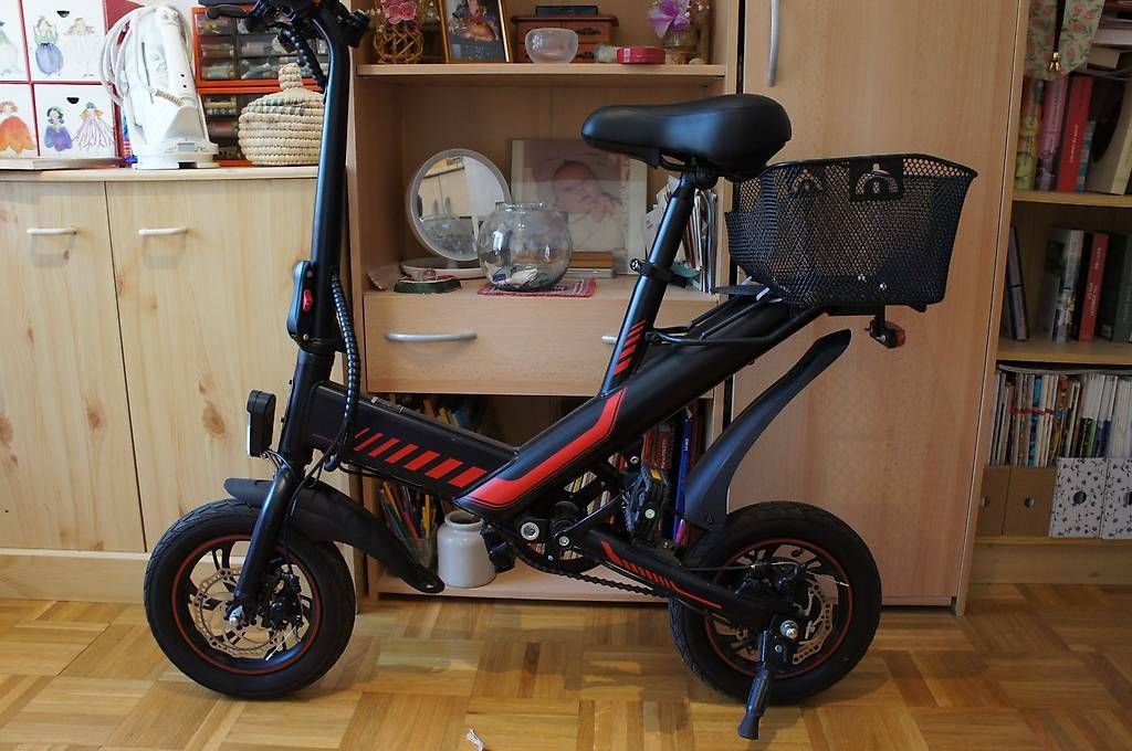 Biciclette: VMAX Easy Scooter T30 – Usato da Ollon VD venduto da polopan