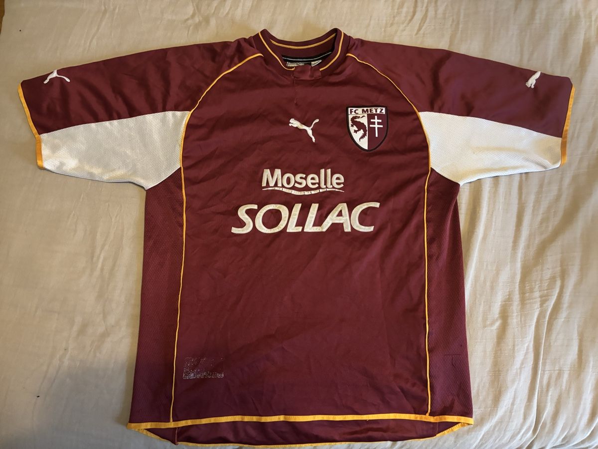 Puma Canottiere & Pantaloni: Metz maillot  – Usato da Le Grand-Saconnex venduto da focamix