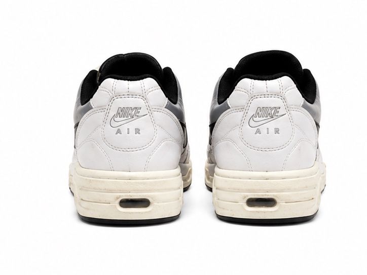 Nike Chaussures garçon: Nike Air Turnschuhe  – D'occasion à Kriens par Asantos3 1