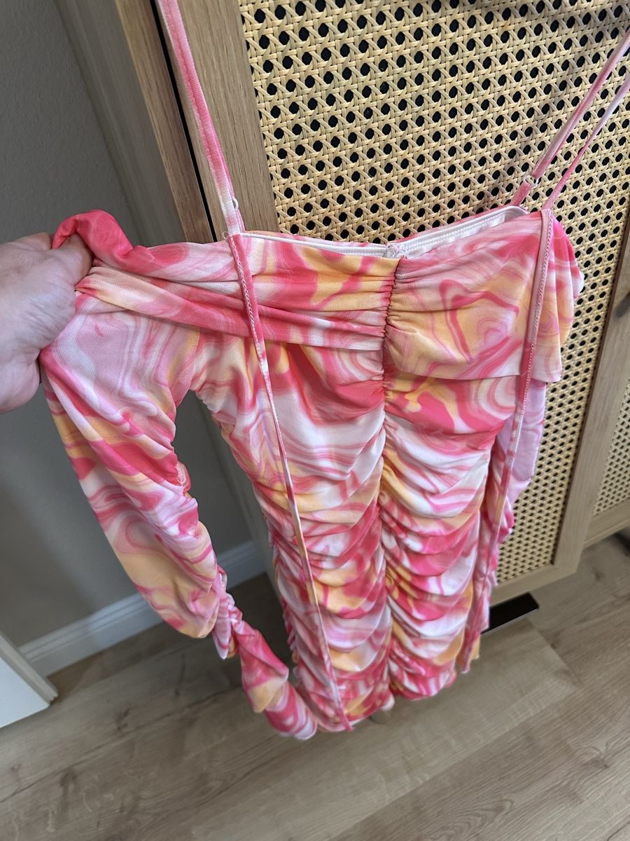 Kleider: Kleid Gr M  – Gebraucht aus Volketswil von Sina008 2