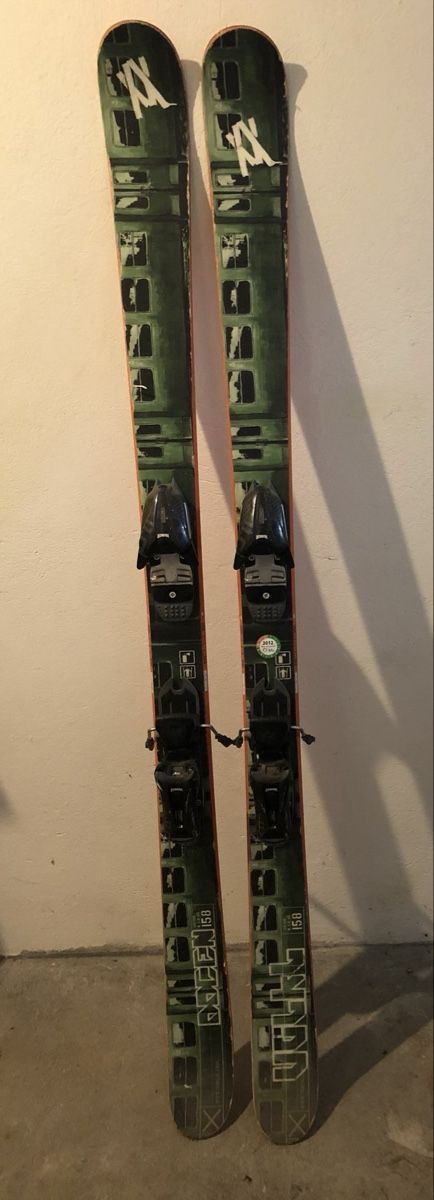 Skis: Ski – D'occasion à Krauchthal par cel_8tbb