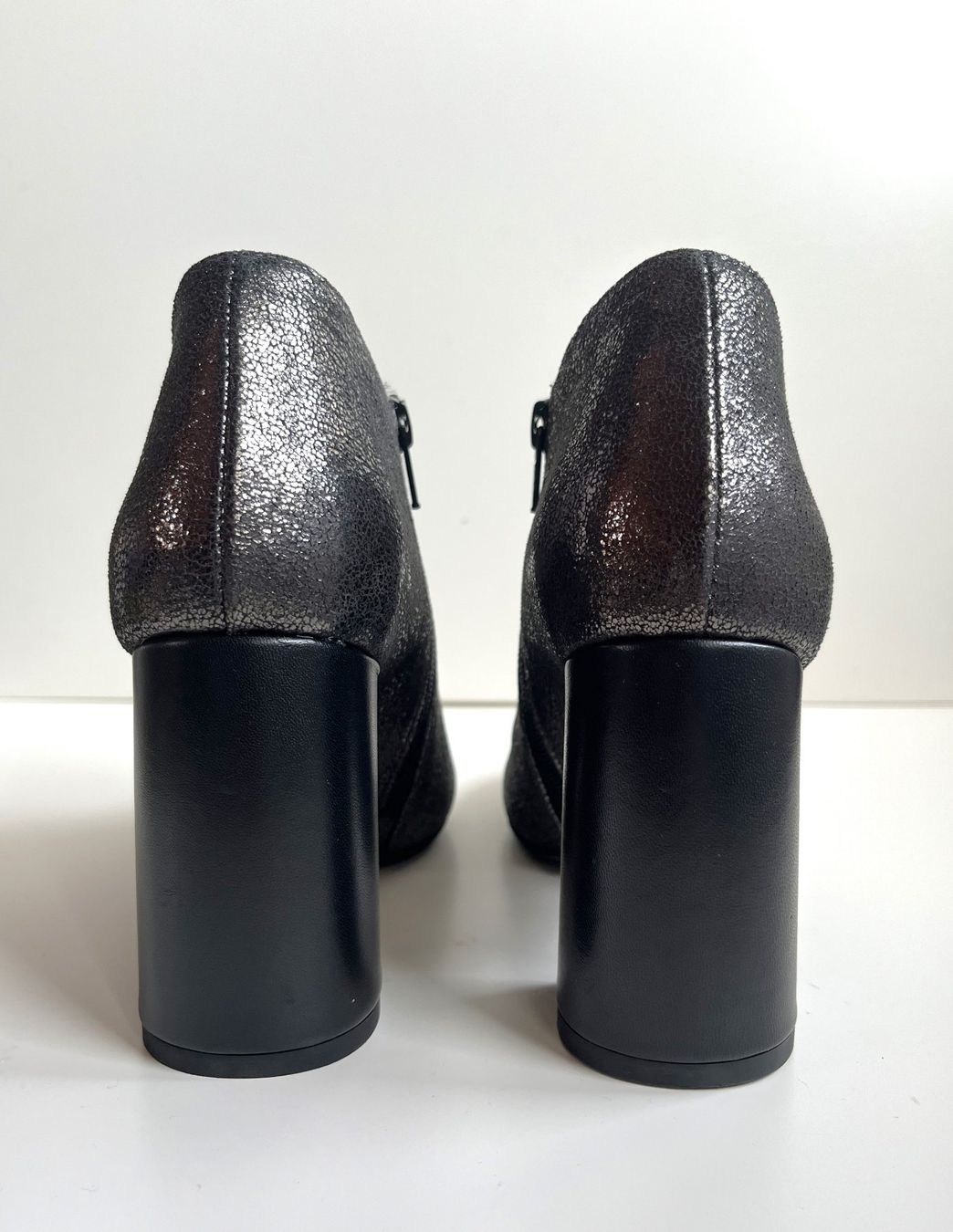 Damenschuhe: Bottines en cuir argenté Silvana T.38 – Neu (gemäss Beschreibung) aus St. Ursen von kat_g8z5 2