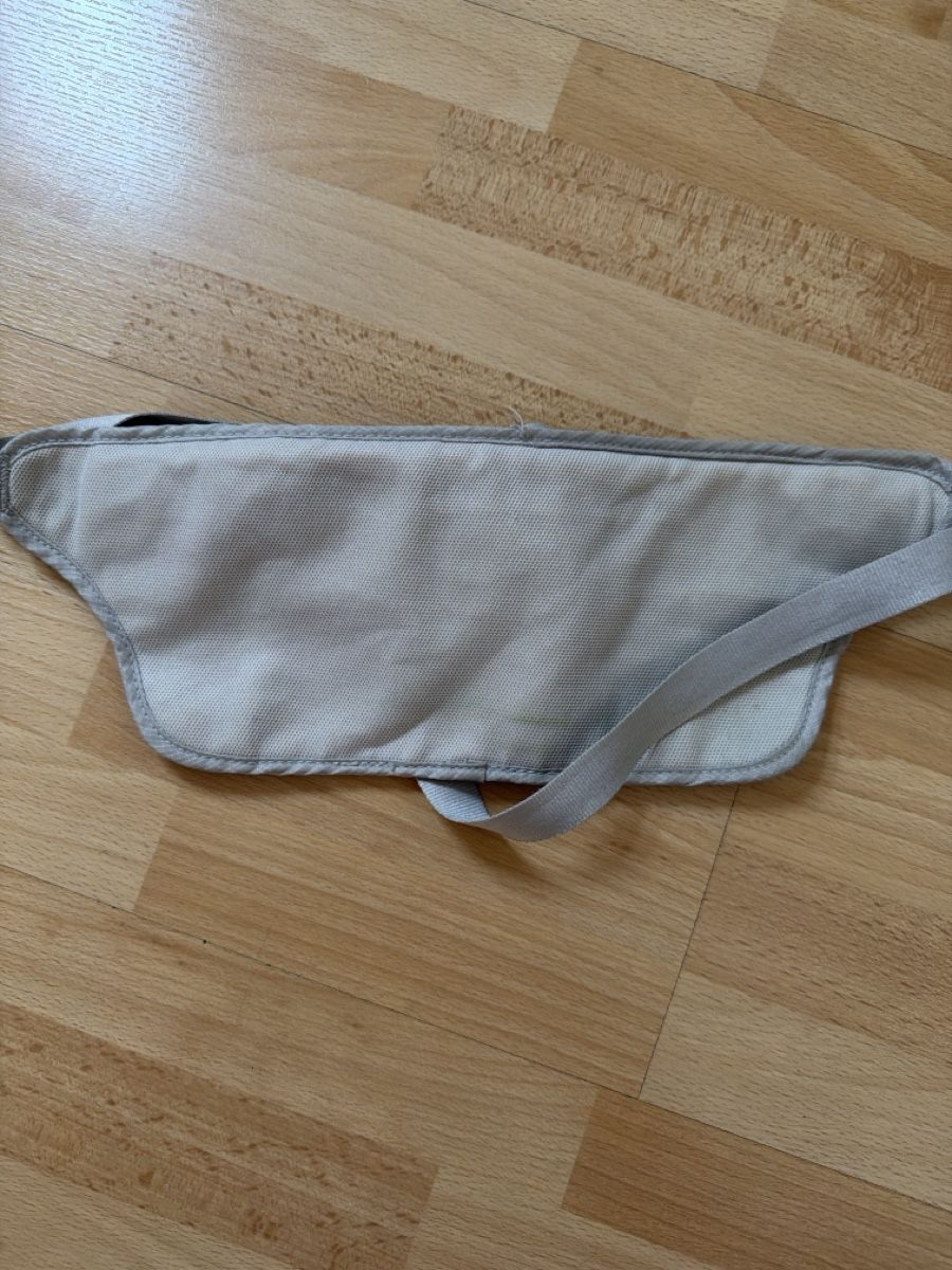 Taschen: Flight RFID Money Belt - Light Hike – Gebraucht aus Zürich von Rochfordevelyn 3