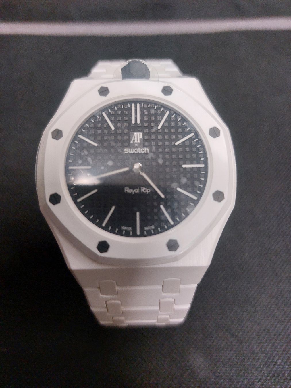Swatch Uhren: Swatch Royal Pop – Neu und originalverpackt aus Orpund von Sputn1k 4