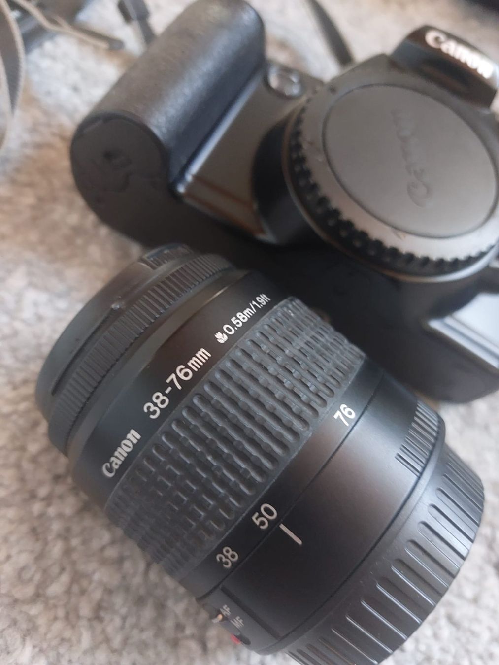 Canon Fotocamera: Kamera für Sammler – Usato da Basel venduto da Salbuquerque 2