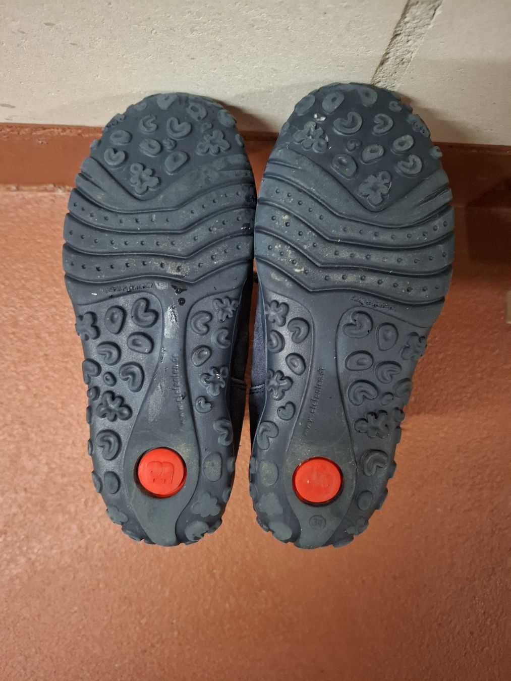 Elefanten Schuhe für Mädchen: Winterstiefel Elefanten Gr. 31 – Gebraucht aus Zürich von SinJ30 2