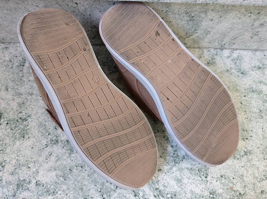 Scarpe da uomo: neuwertiger Schuh Roger Kent - Gr. 41 – Usato da Riehen venduto da leuna 2