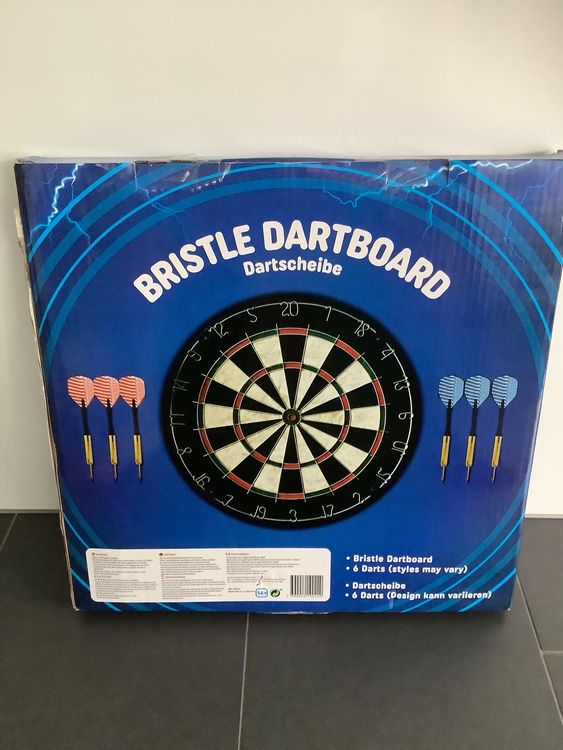 Dartscheibe Sisal Dartboard 6 Steeldart Pfeile Stativ