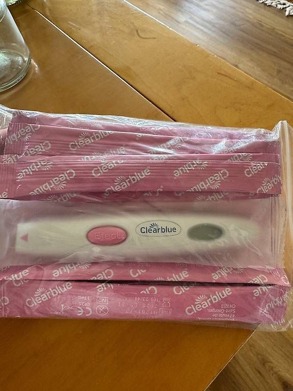 Medizinische Geräte: Clearblue Ovulationstests digital (10 Stuck) – Neu und originalverpackt aus Basel von mar_s7dj