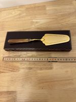 Tortenheber / Kuchenheber vergoldet mit Holzgriff in Etui
