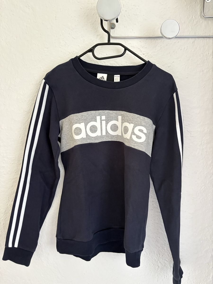 Adidas Pullover & Sweatshirts: Adidas Pullover  – Gebraucht aus Nänikon von Amerika73