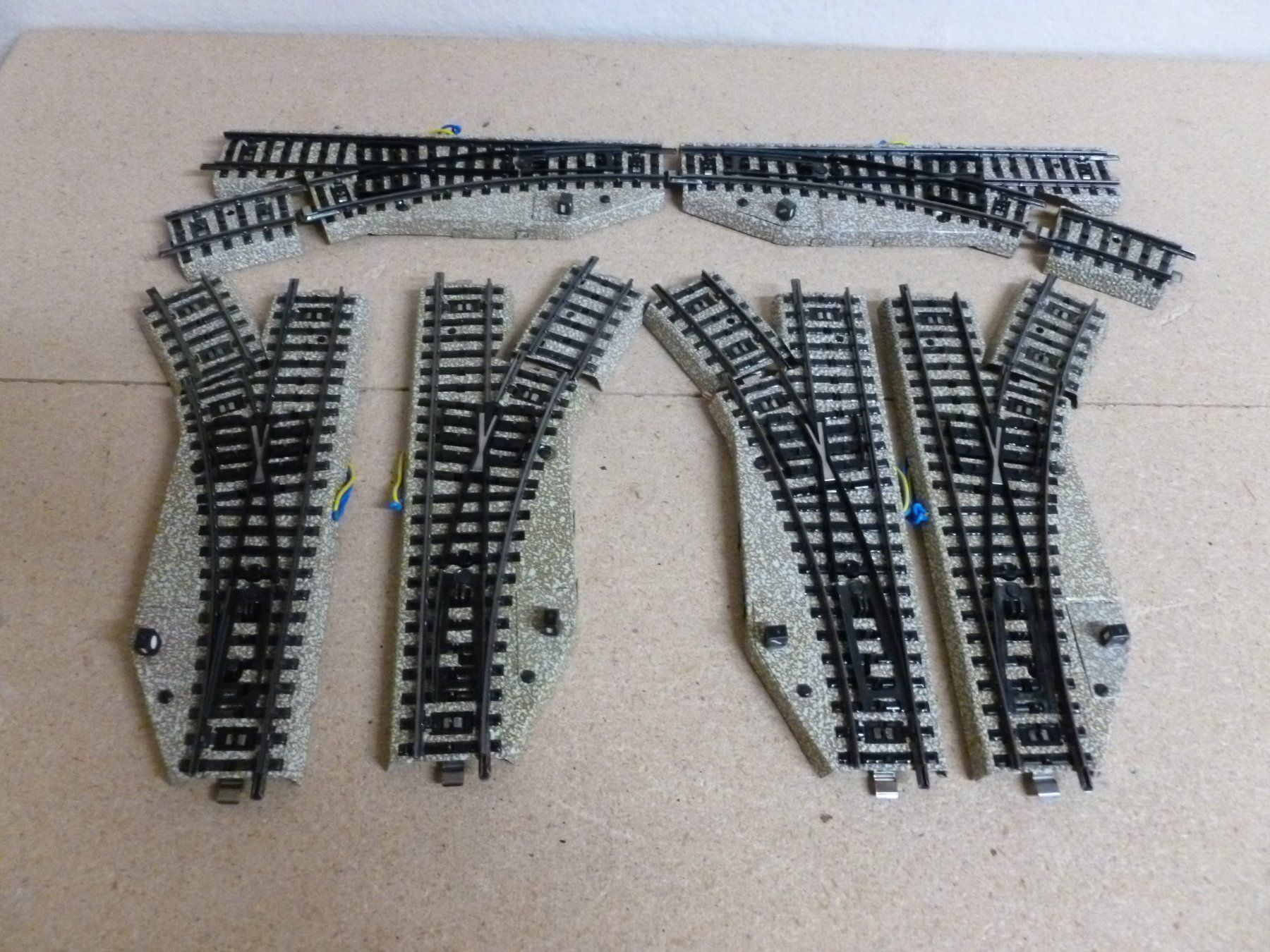 Märklin Modellini di ferrovie: 6 variable Weichen mit Gleisstück 5102 – Usato da Oberbipp venduto da Vifu